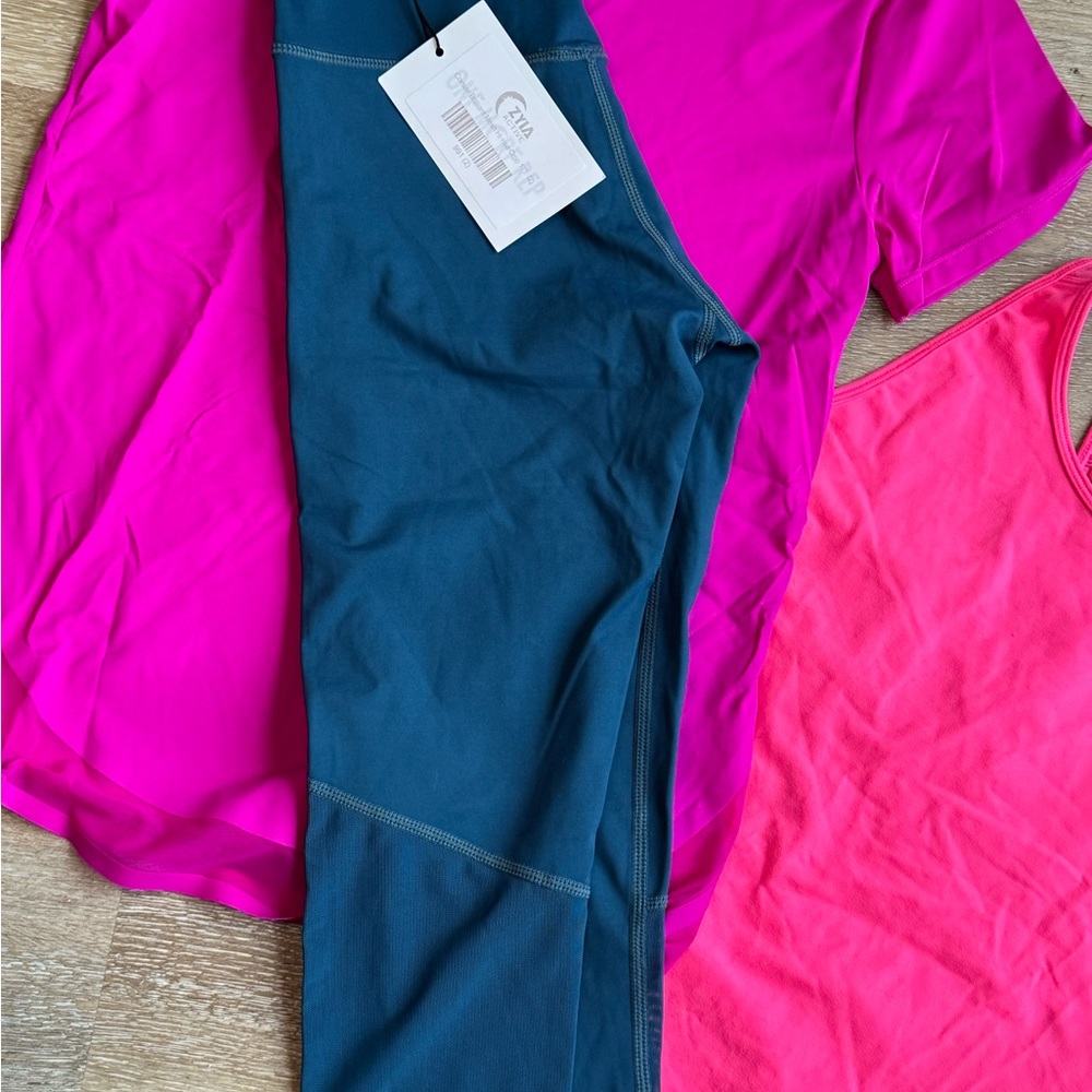 NEW Zyia Active Pocket High-Rise Gym Capri Leggings Top Tank Size 2 XS LOT OF 3 - Picture 2 of 10